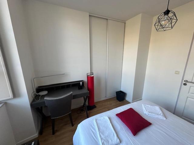 Cocon Au Calme Sur Vezere Apartment Uzerche Exterior foto